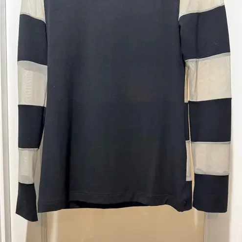 Anatomie Black Cream Stripe Mesh Long Sleeve Top Size M Travel Luxe Lightweight Size M