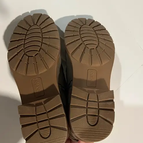 Sporto Rugged Brown and Cream Ankle Booties with Cozy Lining