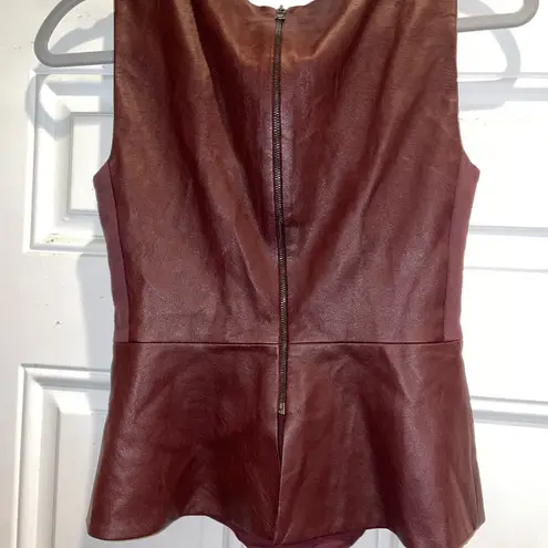 BCBGMAXAZRIA  peplum top