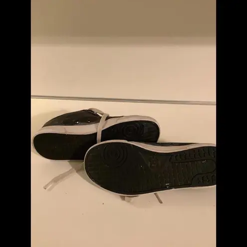 DC Skate Women’s Chelsea Black with Logo size 8