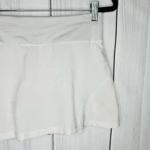 Lululemon  Circuit Breaker Skirt Women’s Size 6 Regular Pleated Skort Pale Gray