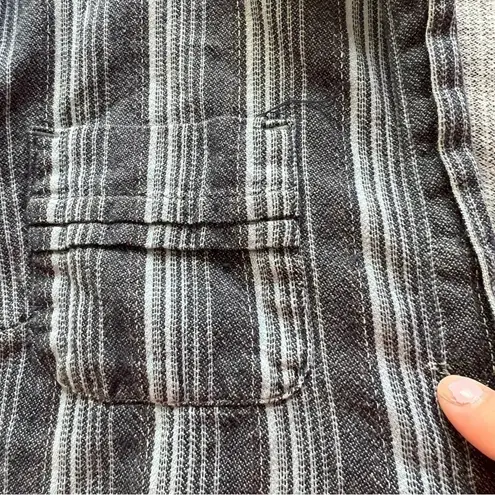 Cabela's women’s medium stripe top