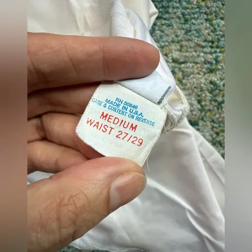 Body Chic Vintage white lace trim skirt slip, size medium