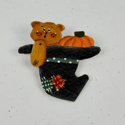 Hand Painted Wooden Bear Pin Brooch with Pumpkin – Fall Autumn Primitive