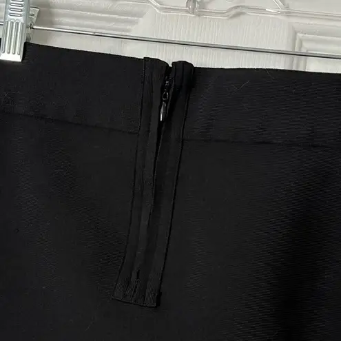 San Joy Bodycon Skirt - Size M