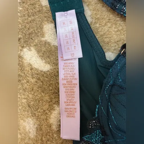 Savage X Fenty NWT Shining Star Embroidered Unlined Demi Bra women’s size 34C Blue