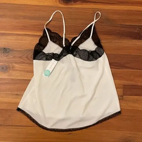 Lemon Tart Stitch Fix Black White Camisole Lace Blouse Womens Small NEW