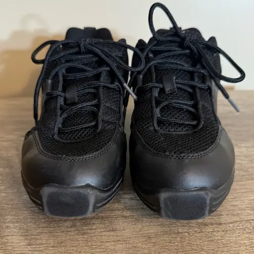 Capezio Fierce Black Split Sole Dance Hip Hop Sneakers Women’s Size 8 Lace Up