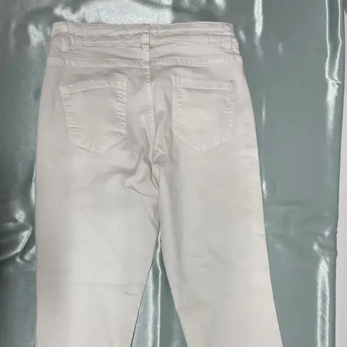 Guapa White Jeans With Embroidery Detail in Bottom