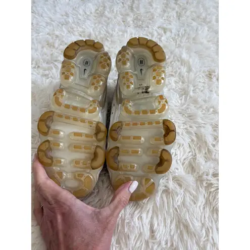 Nike  Air VaporMax 2019 Women's Running Shoes White Gold CK9670-100‎ Size US 8