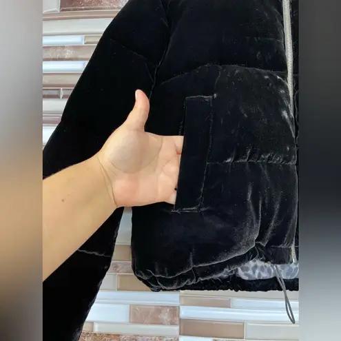 Bella Dahl black velvet puffer XS