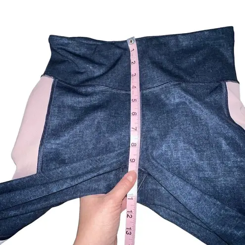 GAPFIT BLACKOUT TECHNOLOGY Navy Blue/Pink/Gray Colorblock Leggings Size Small Gray