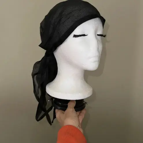 Collectors hat Bonwit Teller by famous designer Don Kline luxury store The Met Black