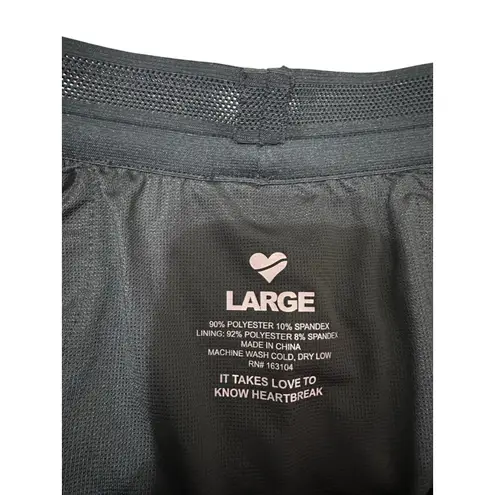 Heartbreak women's Bear cage 2'' High split shorts black size Large