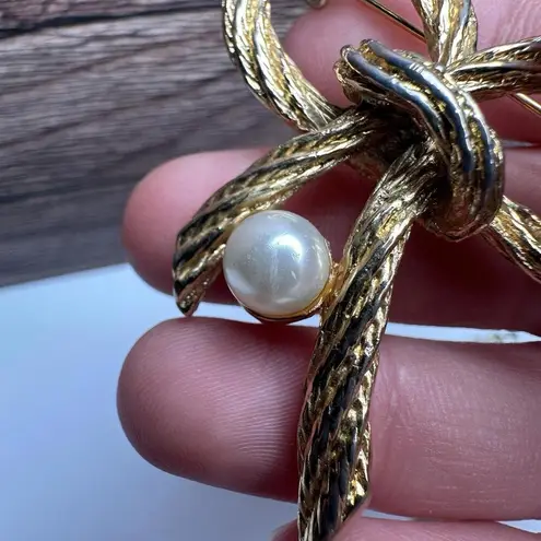 Flower, Ribbon Bow, Leaf 2 With Faux Pearl Gold Tone Brooch Pin Lot Of 3