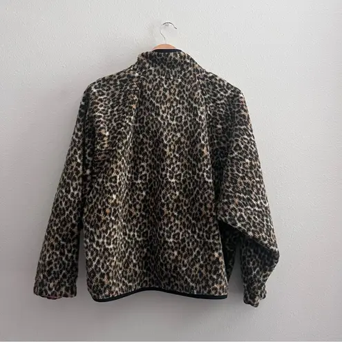 American Eagle  Leopard Print Pink Trim Fleece Jacket