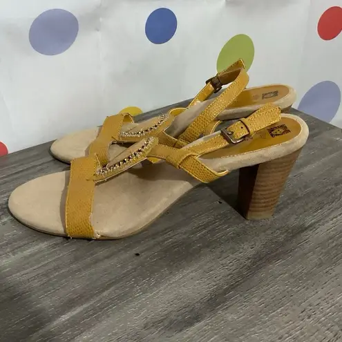 Anne Klein  Flex Gold Boho Sandal Size 8