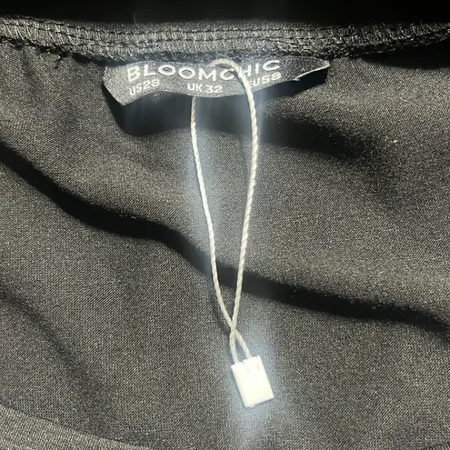 Bloomchic Colorblock T-Shirt Sz 28/4XL Blk/Pink/Gray Closet Staple Vacation NWOT