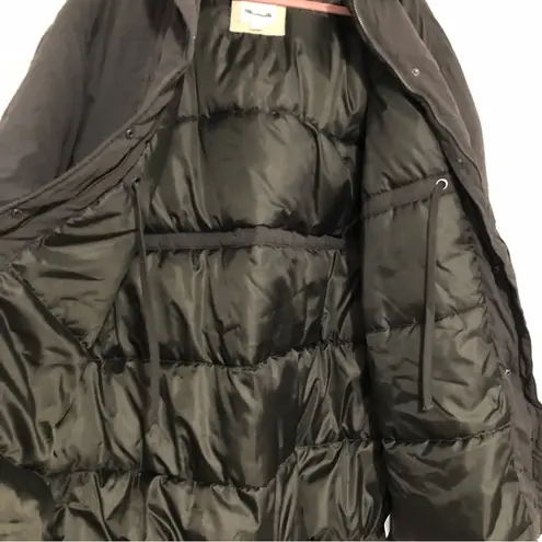 American Eagle  grey winter coat women’s size small. Puffer‎ jacket mid length