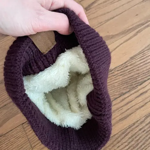 Alepo Womens Winter Beanie Hat, Warm Fleece Lined Knitted Soft Cap with Pom Purple