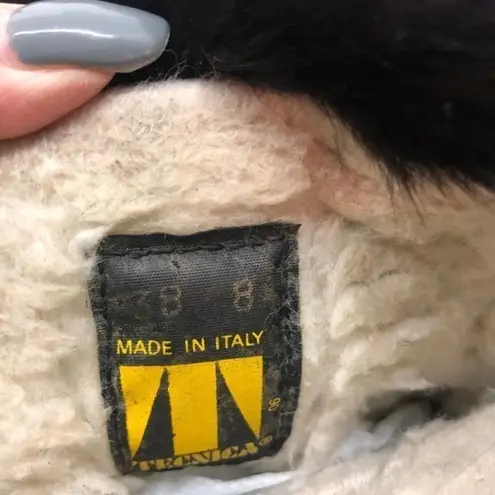 Tecnica vintage goat hair fur black boots veruska Size 8