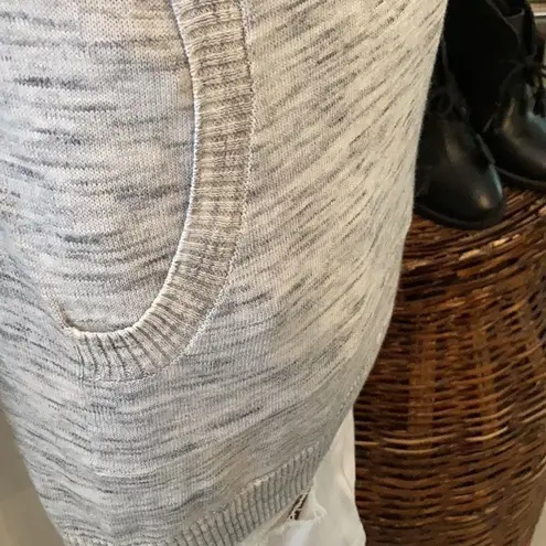 Dakini NWOT szXS heathered grey LS hoodie w/ front pockets & thumb hole sleeves Gray Size XS