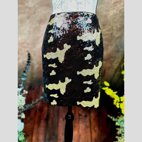 Three Eighty Two Sequined Camouflage Mini Skirt Brown Multi size S