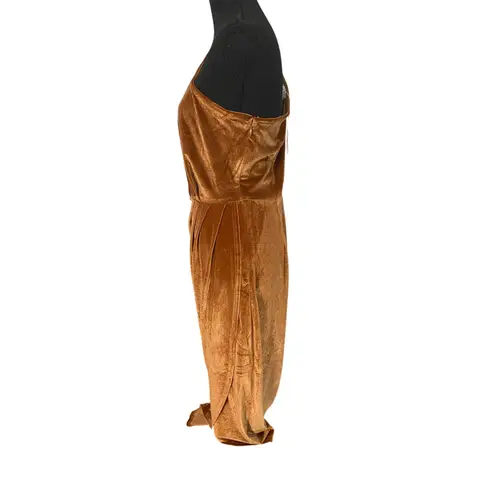 Baltic Born Kourtney Velvet One Shoulder Midi Dress in Spice L Holiday Fall