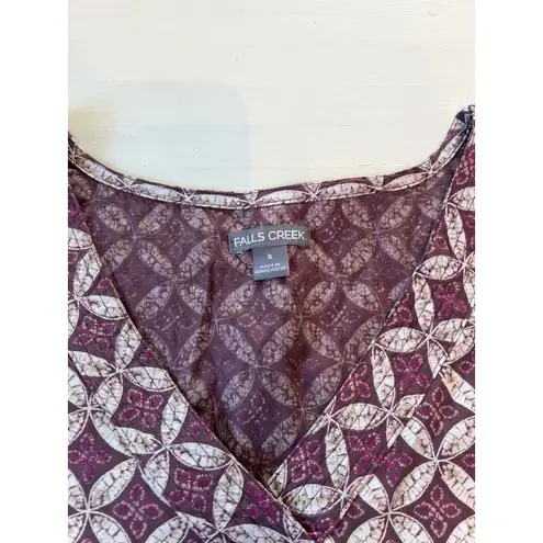 Falls Creek Falls Creek Womans Small Puff Sleeve Geometric Light Weight Short Sleeve Top