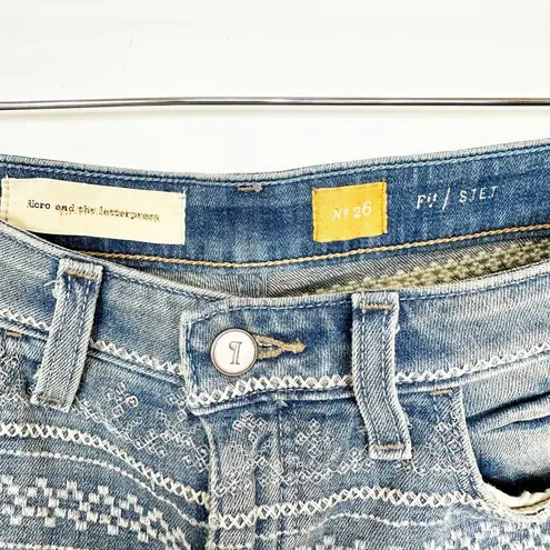 Pilcro and the Letterpress Anthropologie Stet Embroidered Shorts Size 26 Denim