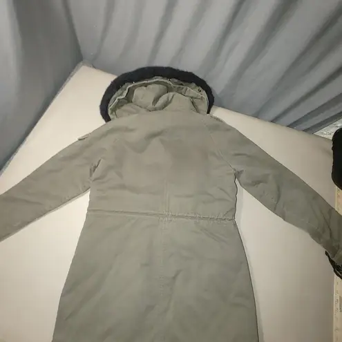 Michael Kors Hooded Parka Coat Size Large Olive Faux Fur Trim Sherpa Lining Black