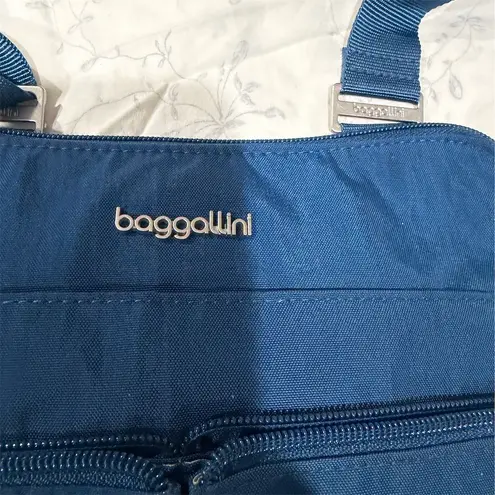Baggallini Horizon Crossbody Bag Pacific Blue Adjustable Unisex Medium