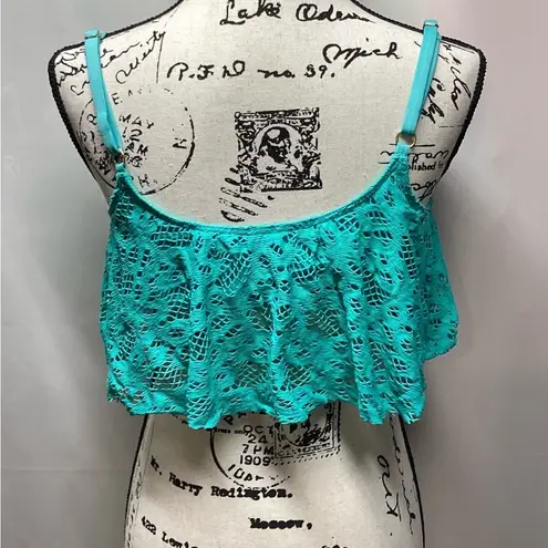 Kenneth Cole crocheted overlay bikini top. Light teal green. Size XL Green