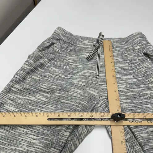 Lilka Pants Womens Small Grey White Breezeway Knit Joggers Anthropologie Gray