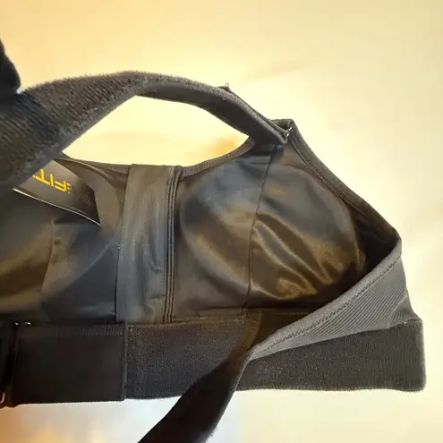 SHEFIT NWT Ultimate Sports Bra Black Front Zip Adjustable Straps Racerback Sz M Size M
