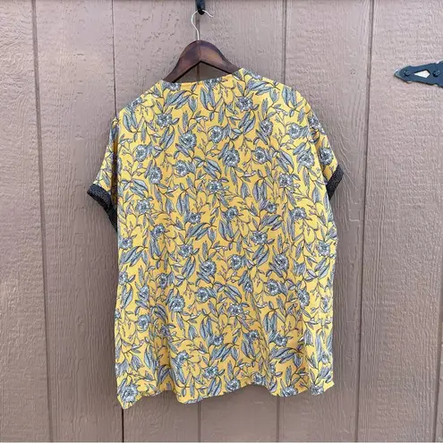 cj banks  Womens Shirt Blouse Yellow Floral Faux Wrap Short Sleeve Plus Size 1X