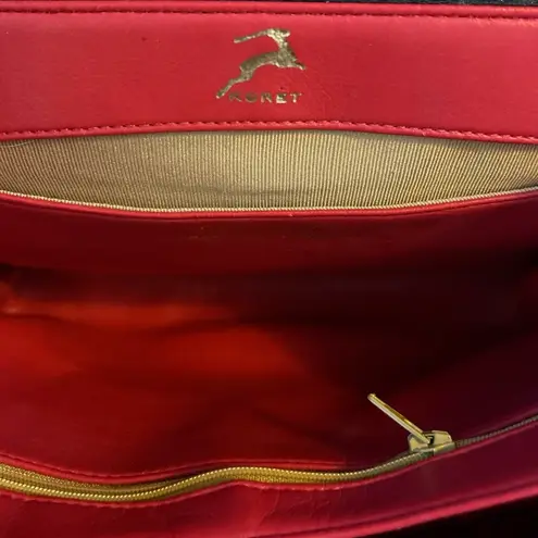 Koret Black Crossbody Bag with Professional Elegance