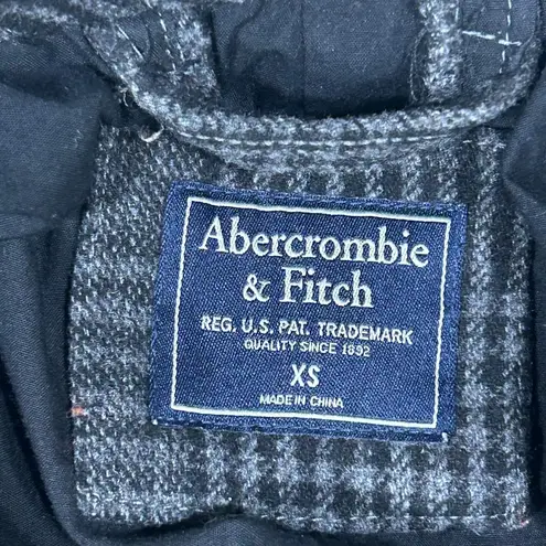 Abercrombie & Fitch  Plaid Wool Blend Dad Coat Trench Jacket Womens XS Gray‎