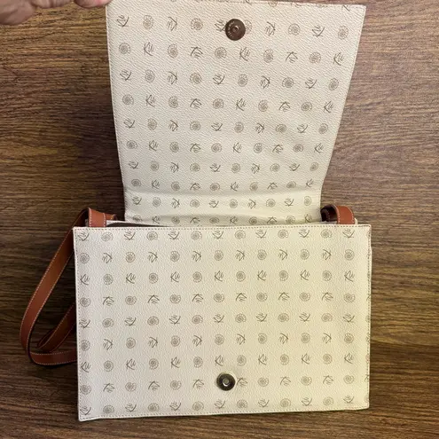 Vintage 2000s Kenzia By KU Italian Ivory Coated Canvas Leather Shoulder Bag Y2K Tan