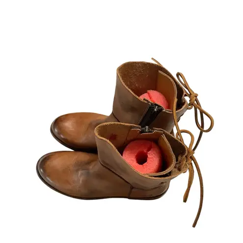 Bed Stu Women’s CHESHIRE BOOT Tan Glove Leather Lace Up Detail Combat Boots 8