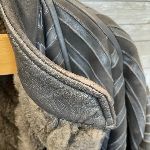 Vintage Womens S (No Size label) Coat Leather Long Chevron Pattern Lined Jacket Gray