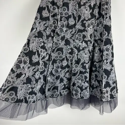 Hallelujah New Zealand Black & White Lace Wrap Skirt Gothic Lolita S