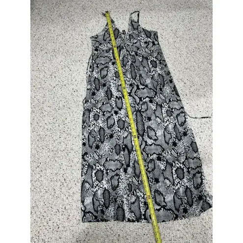 Womans Ambrielle Large Black White Snake Print Maxi Sundress