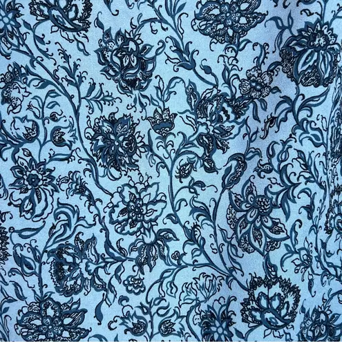Sag Harbor Petite Size 8 Floral Blue Skirt Back Zipper Flawed Hem is not sewn