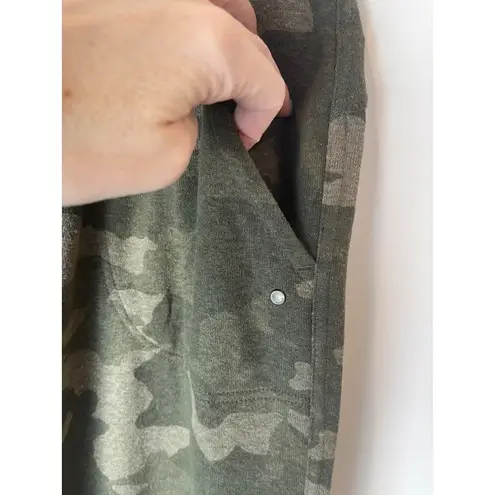 prAna Sage Green Camo Hemp Blend Cozy Up Ankle Pants Joggers Size XS