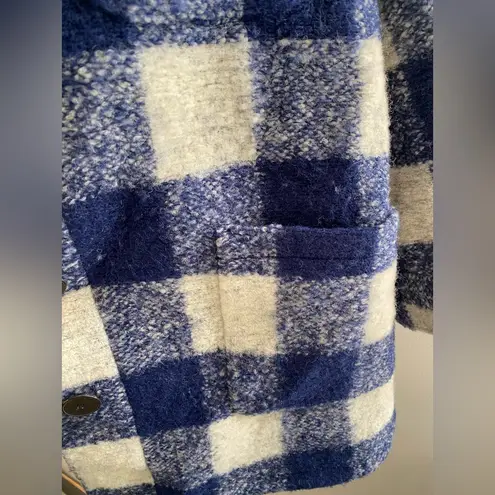Sézane Sezane Blue and Cream Checkered wool winter Teddy Jacket
