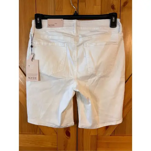 NYDJ  Shorts Womens White Bermuda Lift Tuck Stretch Denim Size 8 nwt (4446) Read