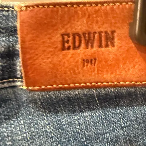 EDWIN ELIN CROP STRAIGHT JEAN IN VIBE WASH SIZE 25 Blue