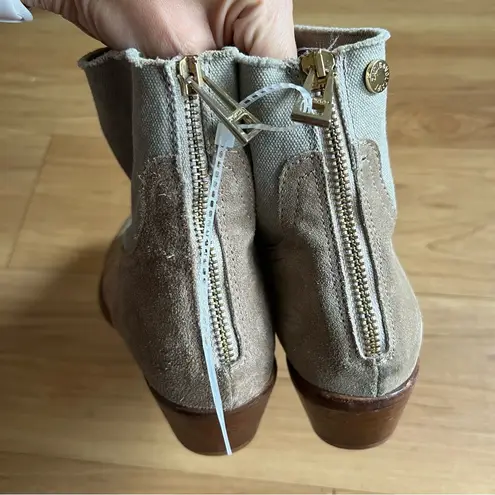 Zadig & Voltaire Chelsea Boot Beige Suede Leather
Biker Yellow Inserts Back Zip