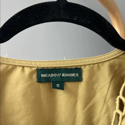 Meadow Rhodes Boho Eyelet V Neck Short Sleeve Midi Dress in Golden Tan Size S